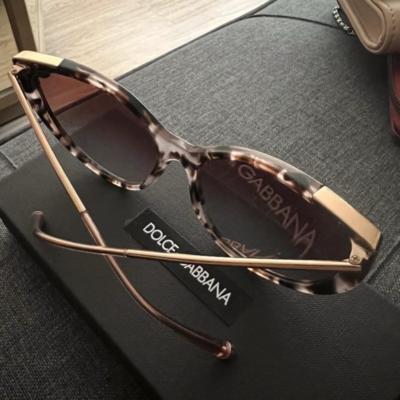 Dolce & Gabbana Sunglasses - Picture 4 of 6